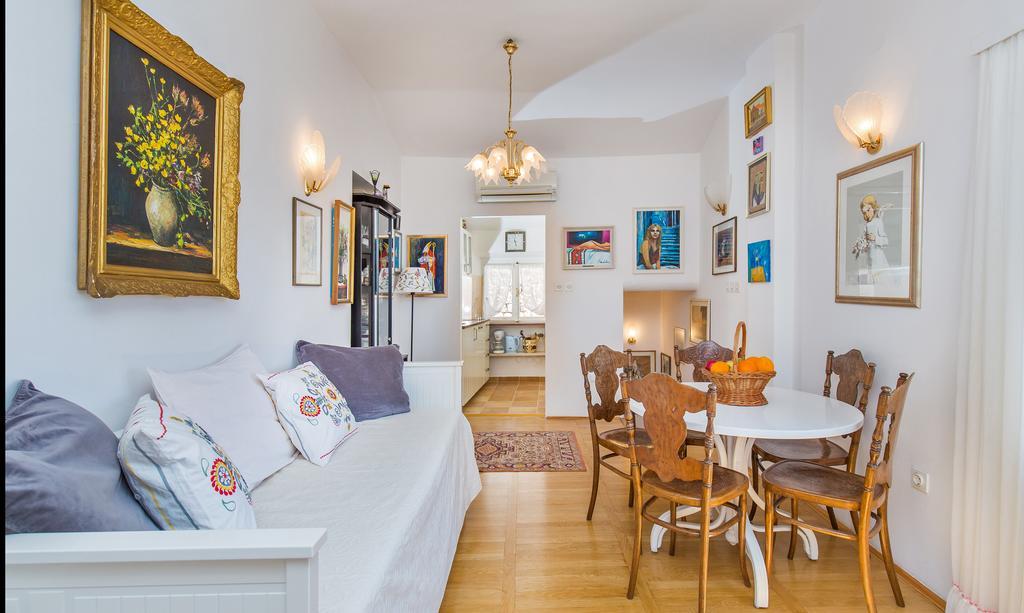 Holiday Home Piccolo Mondo ดูบรอฟนิก ภายนอก รูปภาพ